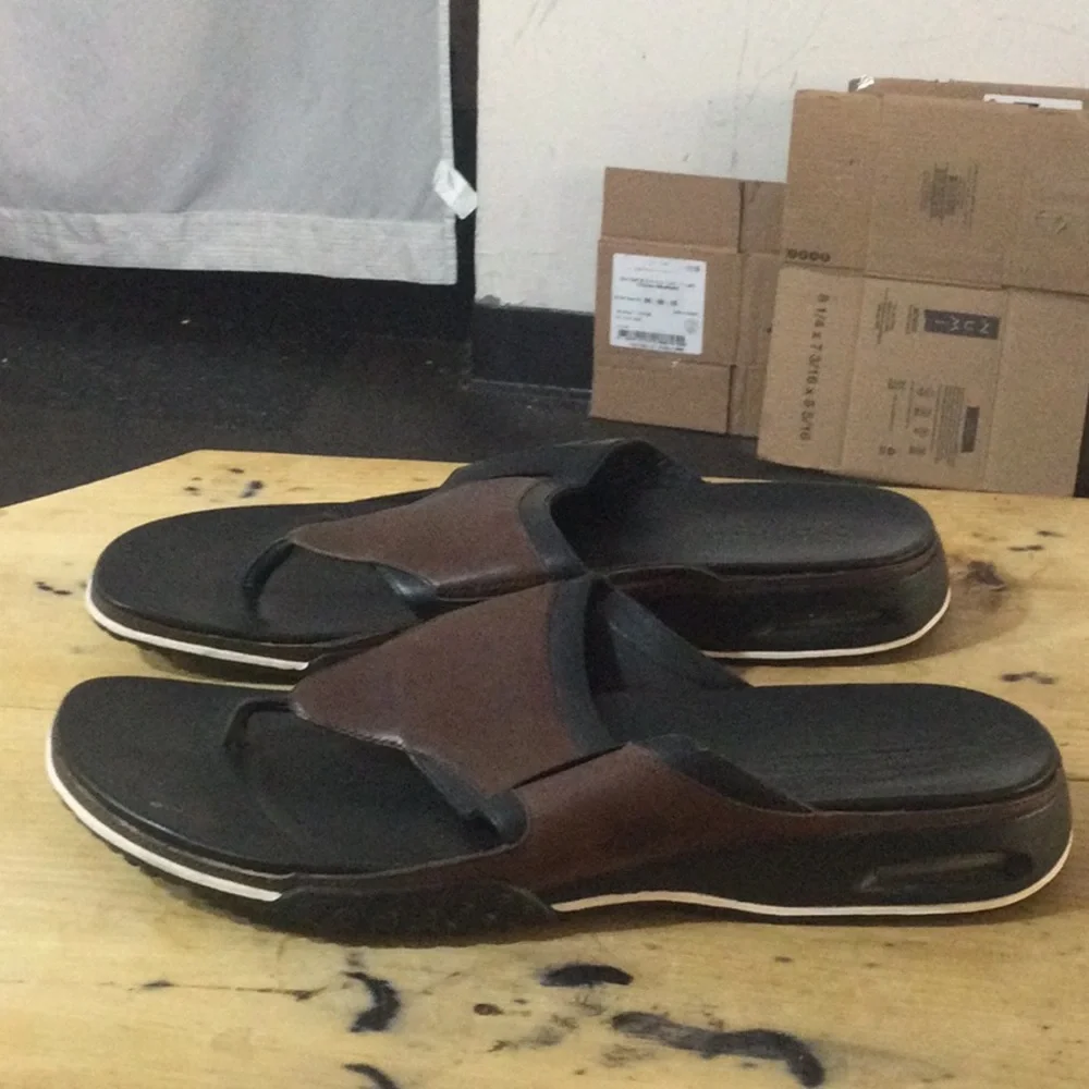 Men's Brown and Black Leather Toe-Post Sandals